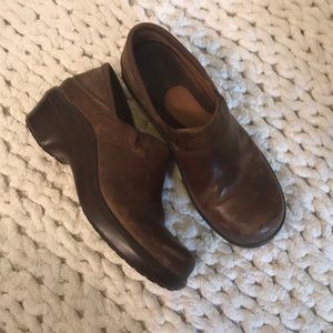 Ariat clogs